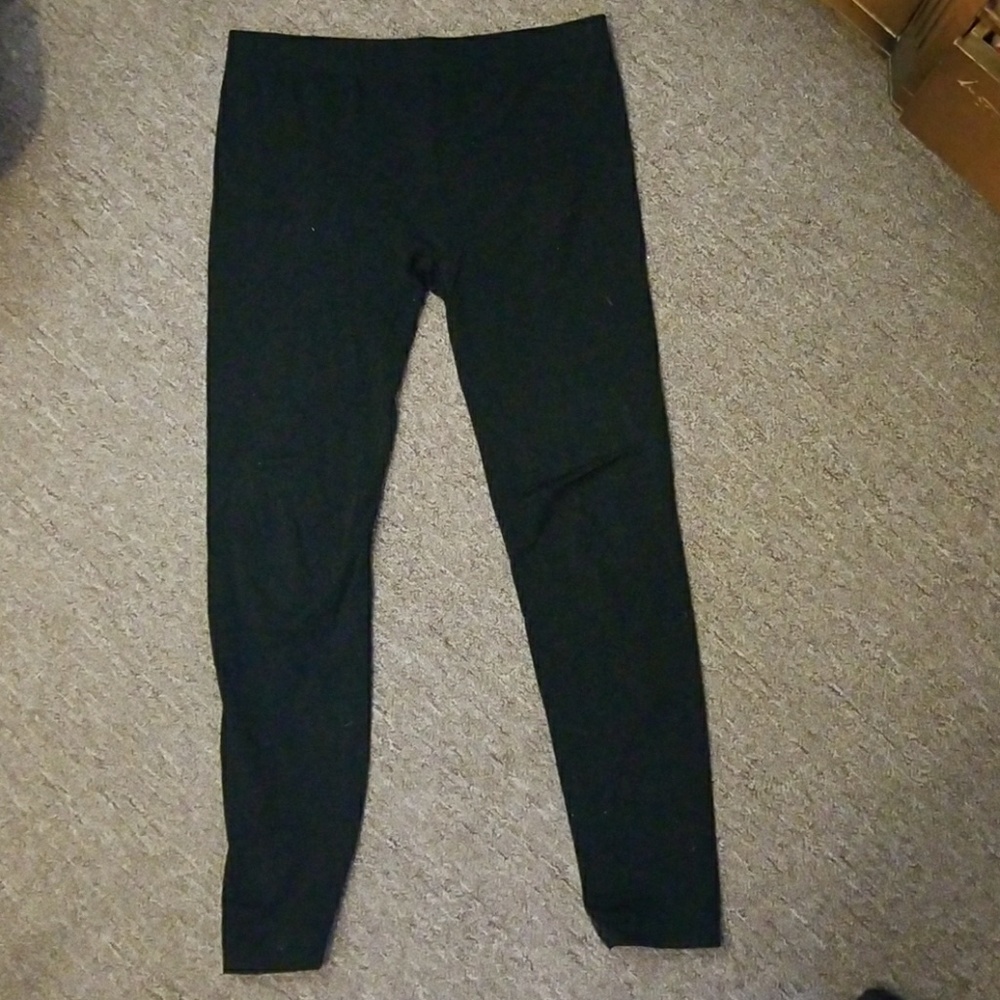 Bundle of 5 maternity pants!!